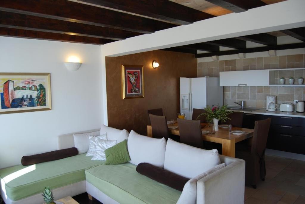 Villa Tony Orasac Ngoại thất bức ảnh